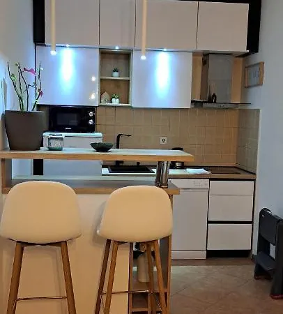 Apartman La Vida Apartment *